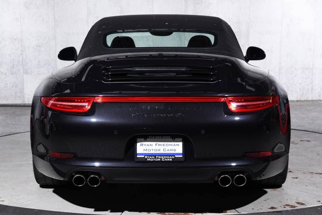 2014 Porsche 911 Carrera 4S — photo 41