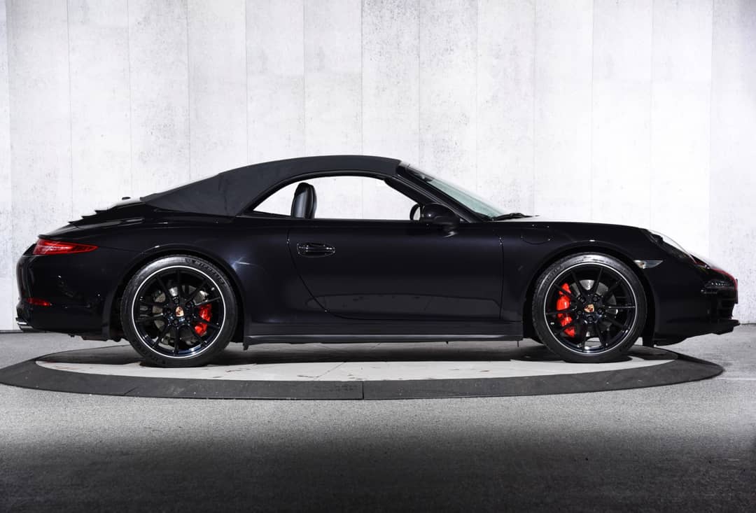 2014 Porsche 911 Carrera 4S — photo 42