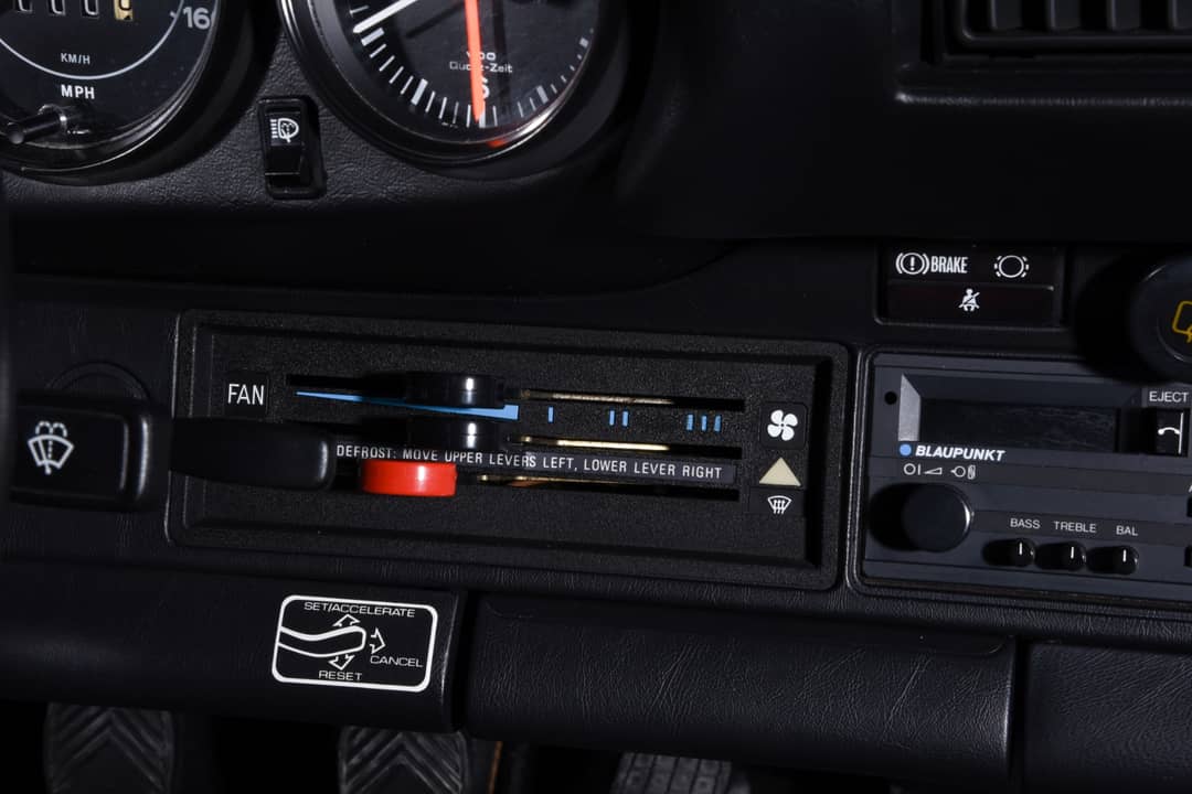 1985 Porsche 911 Carrera — photo 13