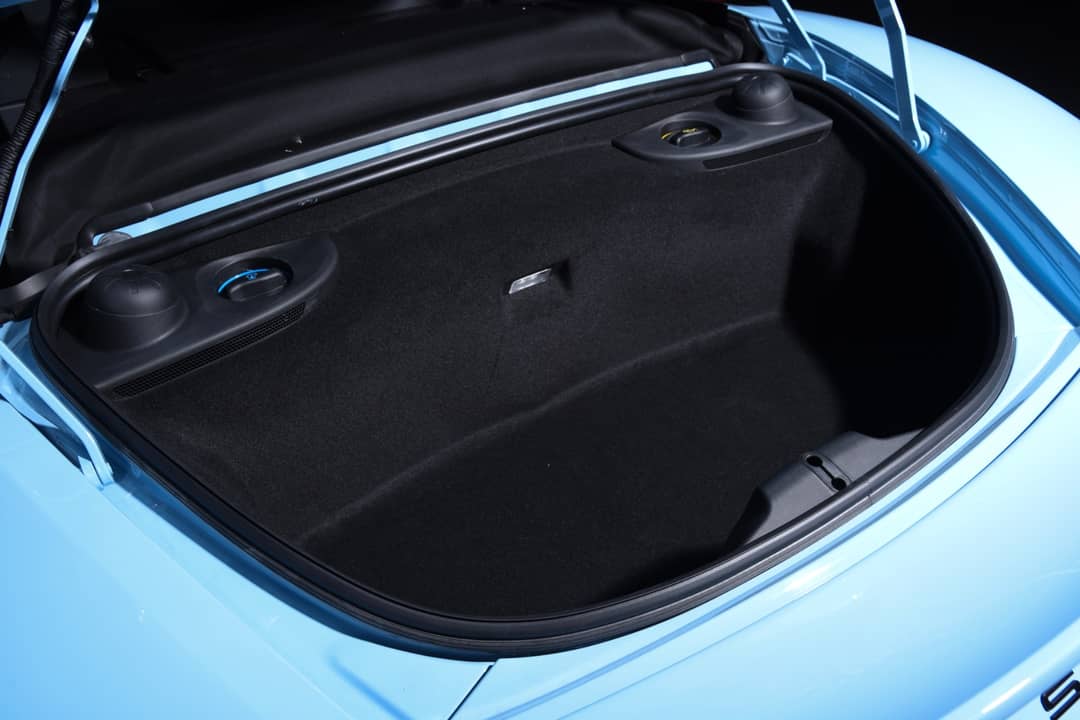 2016 Porsche Boxster Spyder — photo 35