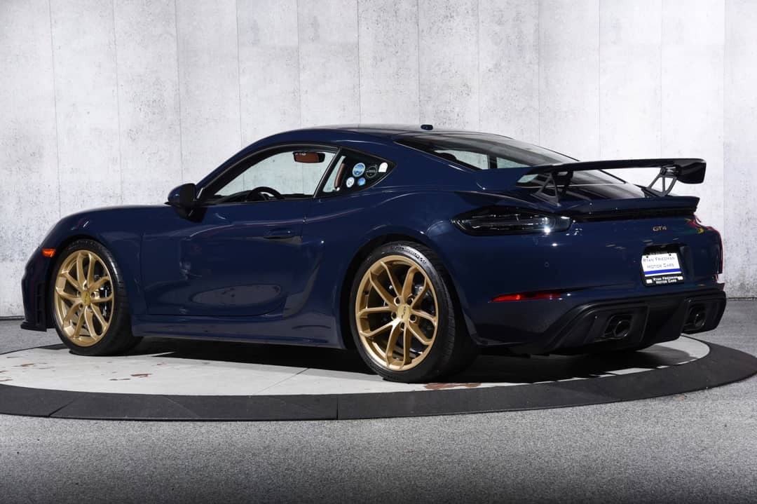 2023 Porsche 718 Cayman GT4 — photo 3