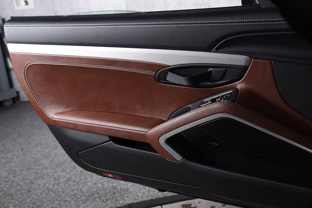 2023 Porsche 718 Cayman GT4 — photo 21