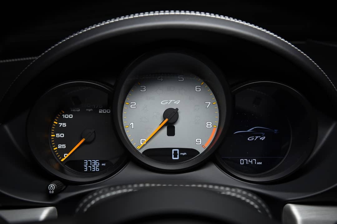 2023 Porsche 718 Cayman GT4 — photo 28