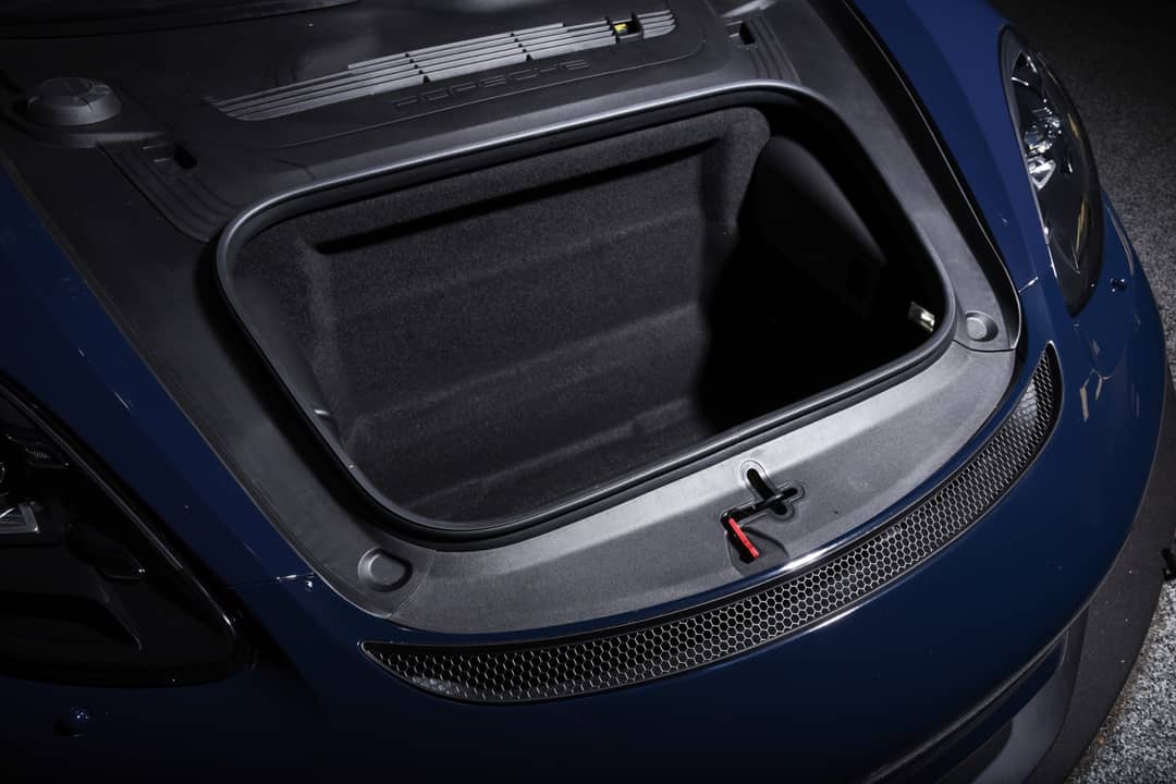 2023 Porsche 718 Cayman GT4 — photo 34