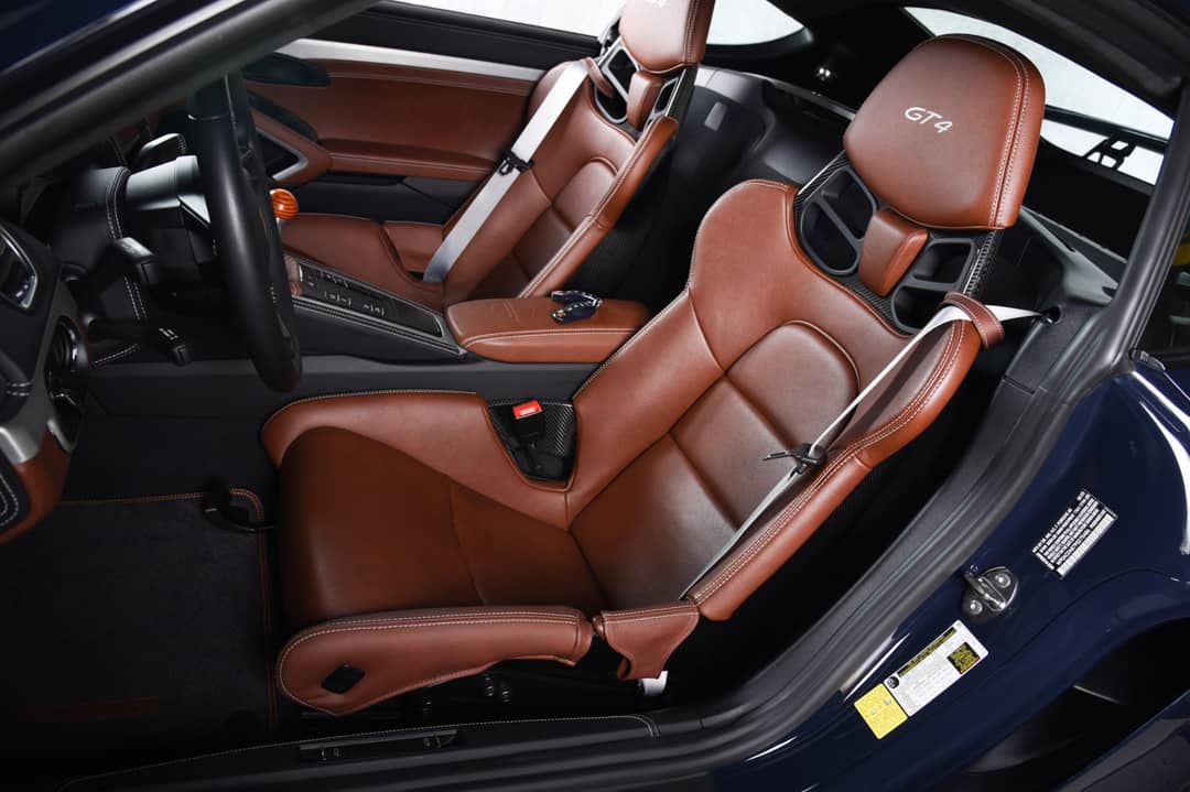 2023 Porsche 718 Cayman GT4 — photo 5