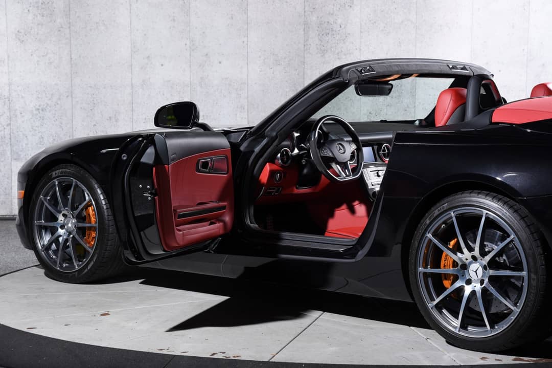 2012 Mercedes-Benz SLS AMG — photo 12