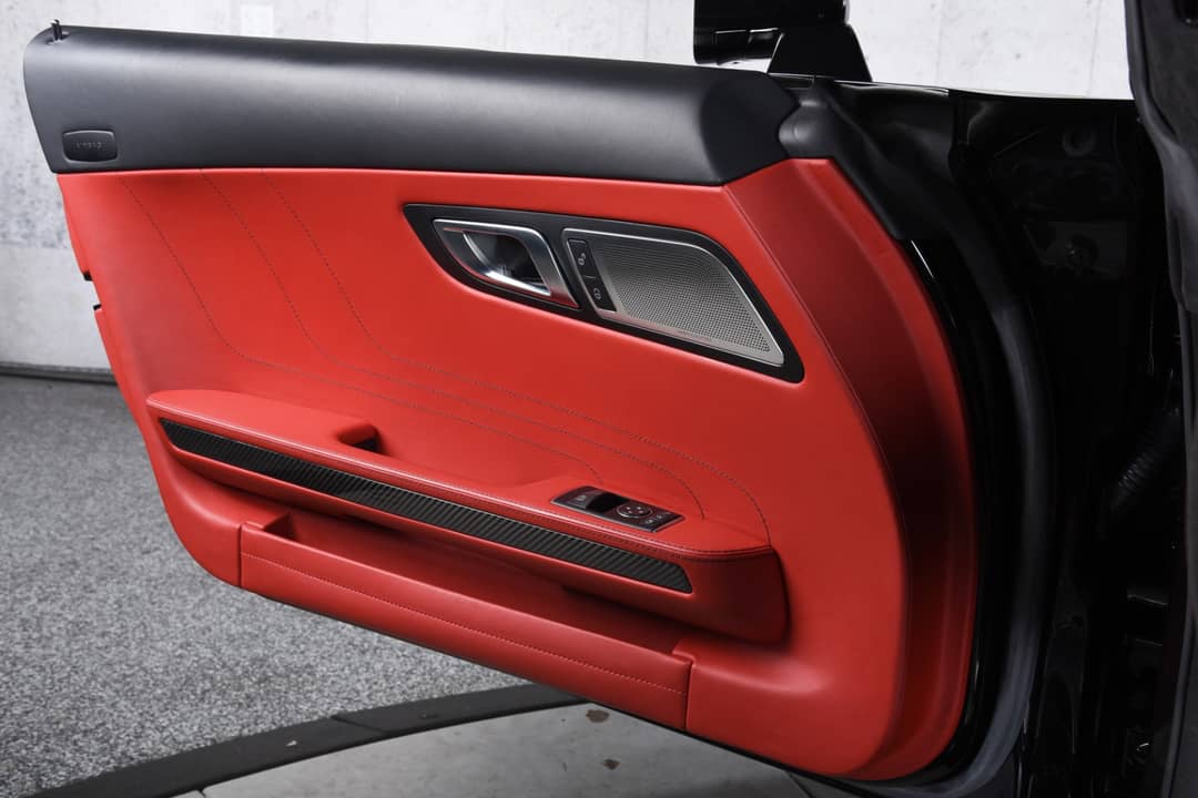 2012 Mercedes-Benz SLS AMG — photo 21