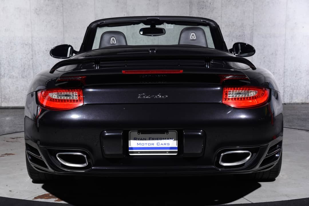 2010 Porsche 911 Turbo — photo 11