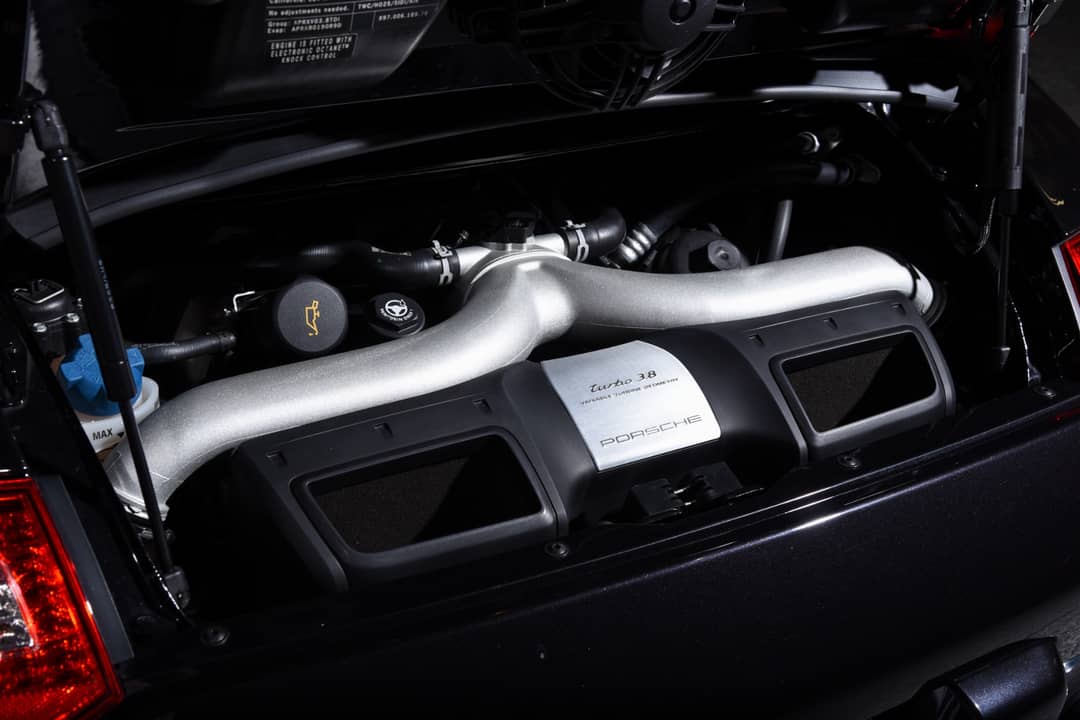 2010 Porsche 911 Turbo — photo 30