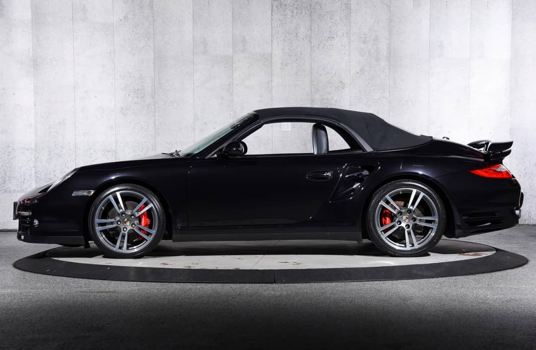2010 Porsche 911 Turbo — photo 35