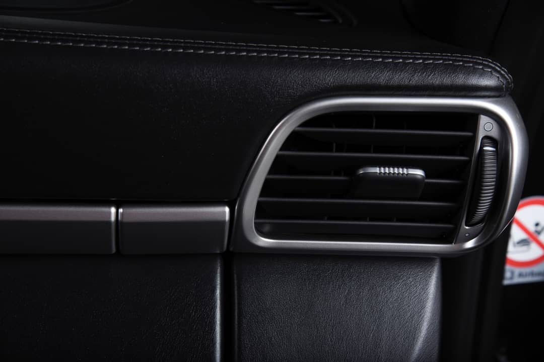 2010 Porsche 911 Turbo — photo 8
