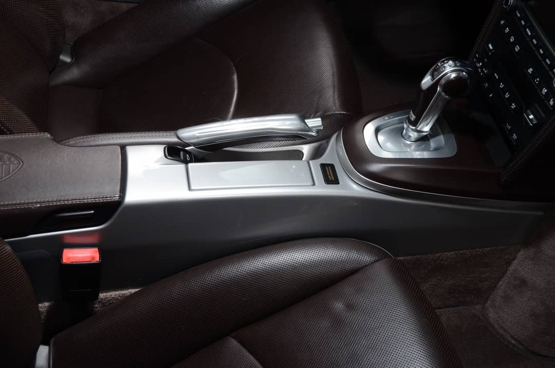 2011 Porsche 911 Carrera 4S — photo 12