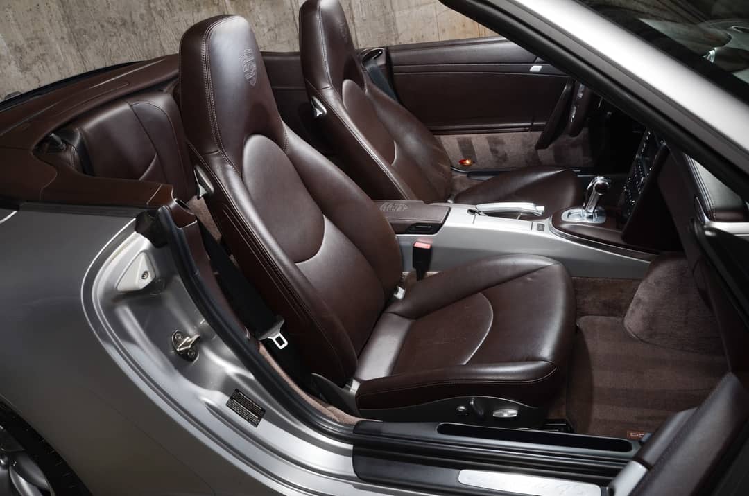 2011 Porsche 911 Carrera 4S — photo 15