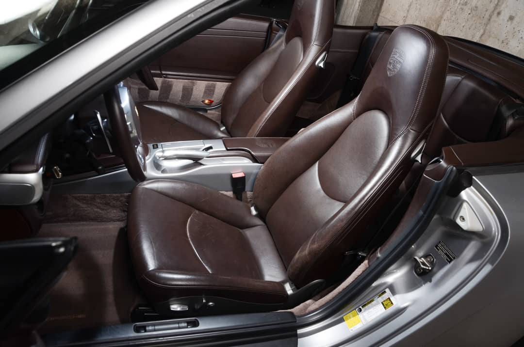 2011 Porsche 911 Carrera 4S — photo 19