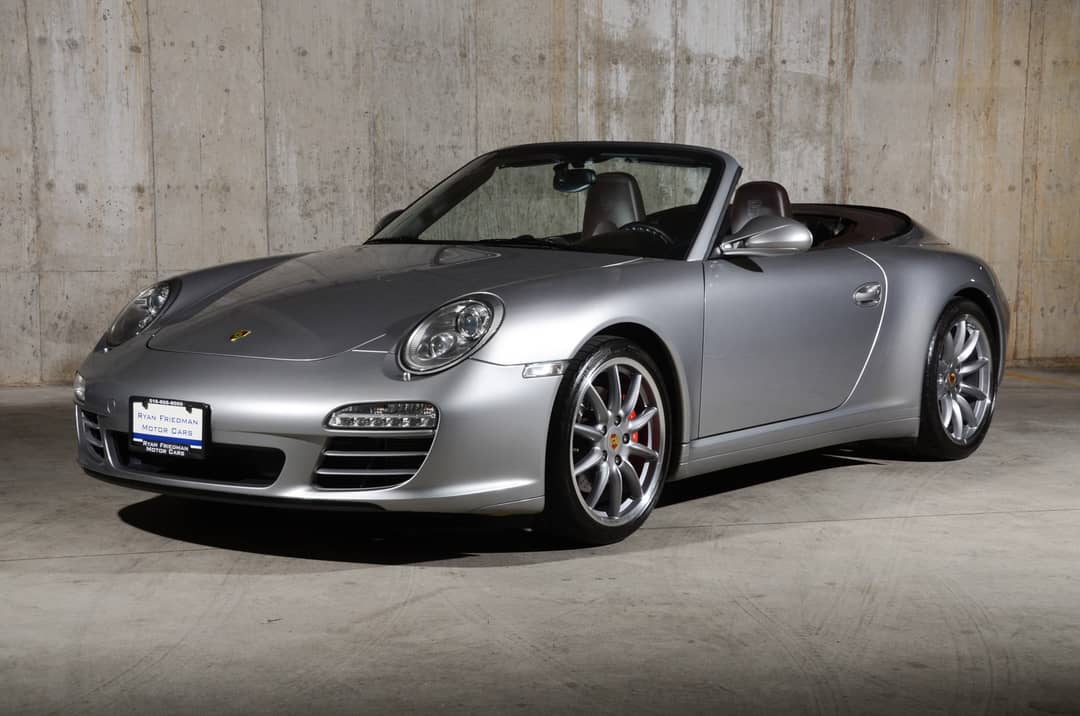 2011 Porsche 911 Carrera 4S — photo 27