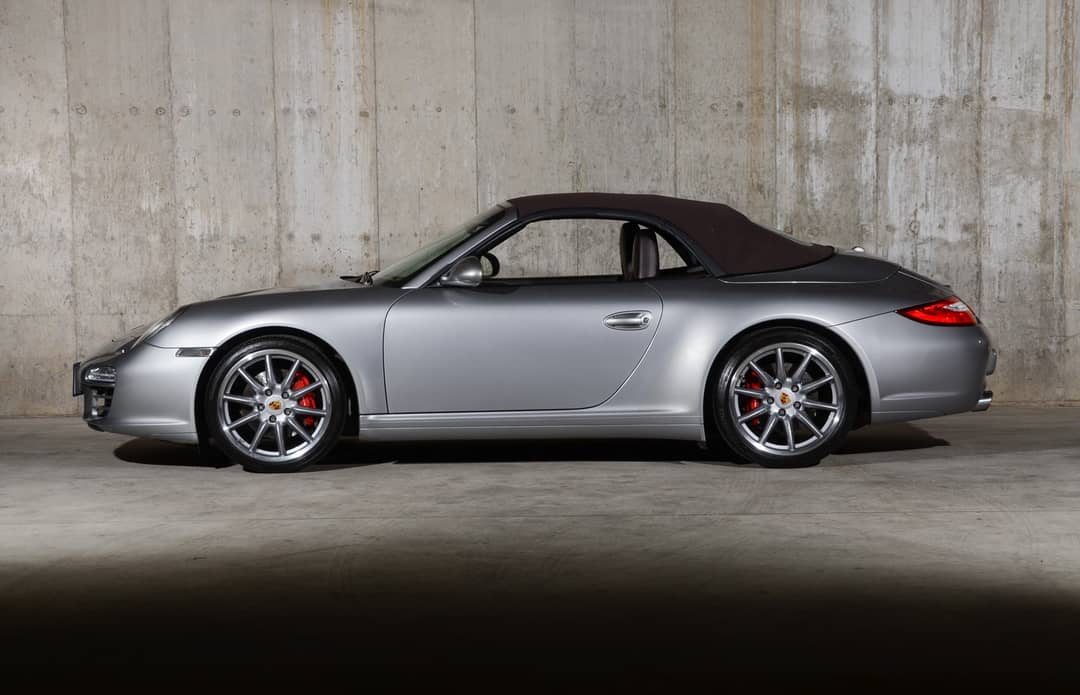 2011 Porsche 911 Carrera 4S — photo 29