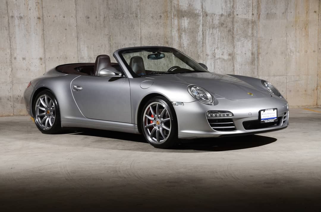 2011 Porsche 911 Carrera 4S — photo 8