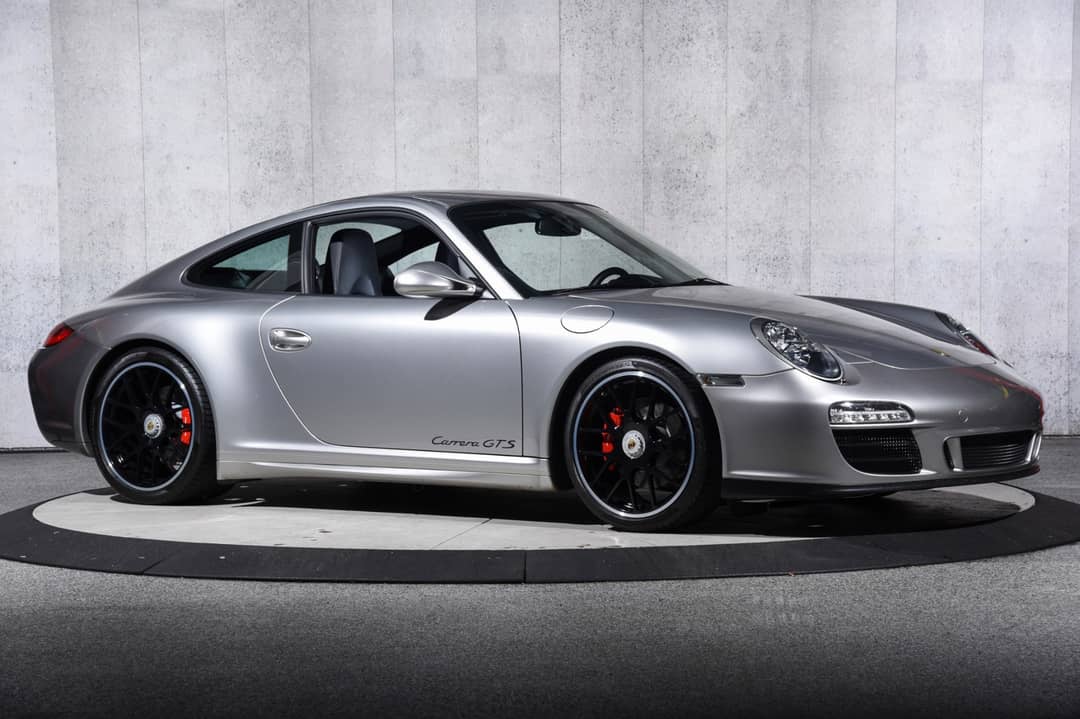 2011 Porsche 911 Carrera GTS — photo 2