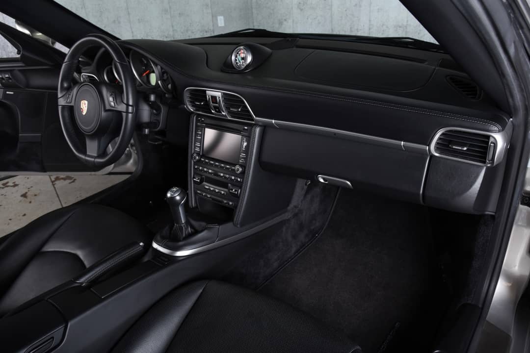 2011 Porsche 911 Carrera GTS — photo 14