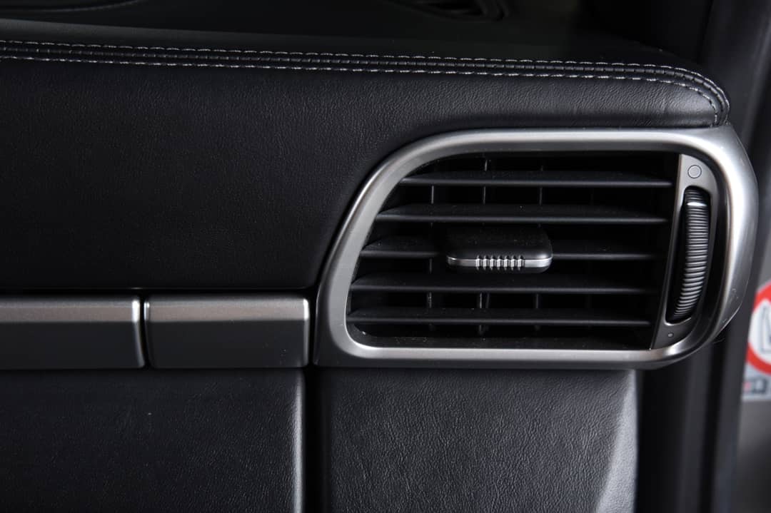 2011 Porsche 911 Carrera GTS — photo 8