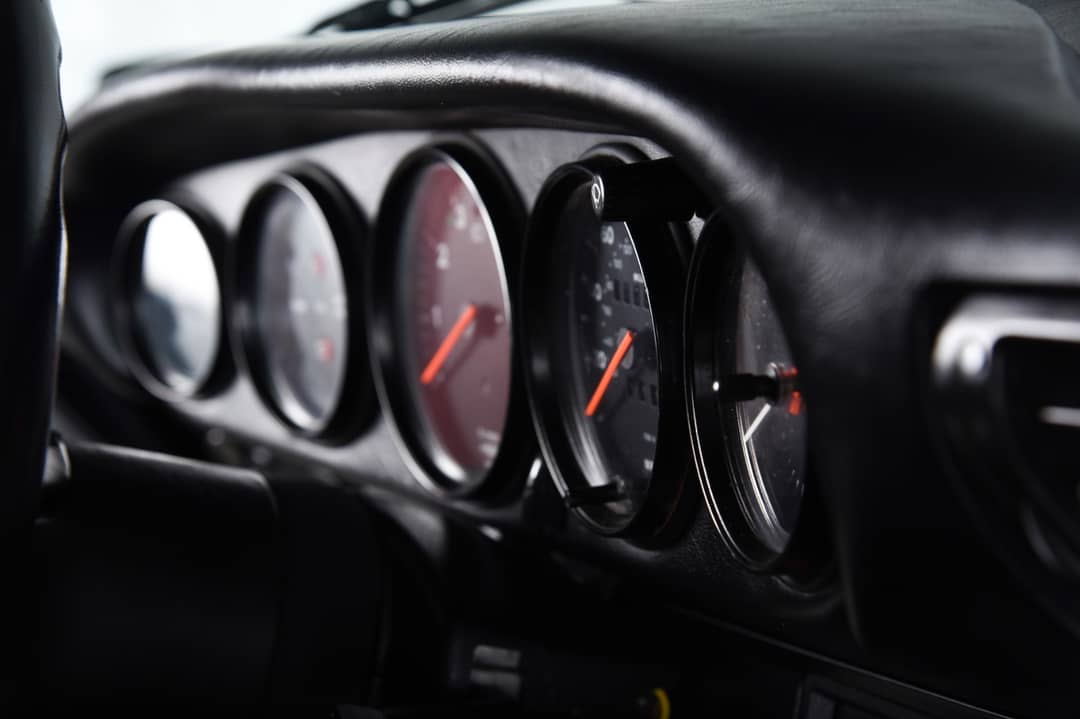 1987 Porsche 911 Carrera — photo 25