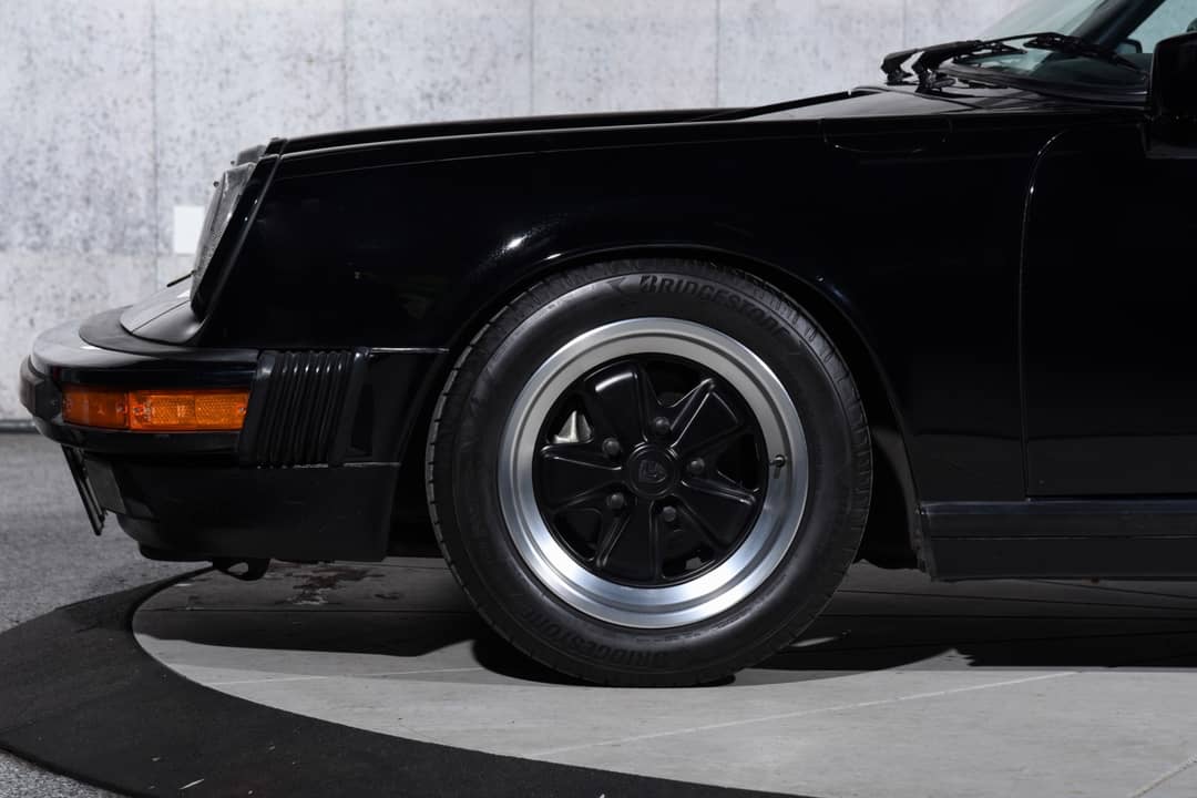 1987 Porsche 911 Carrera — photo 35