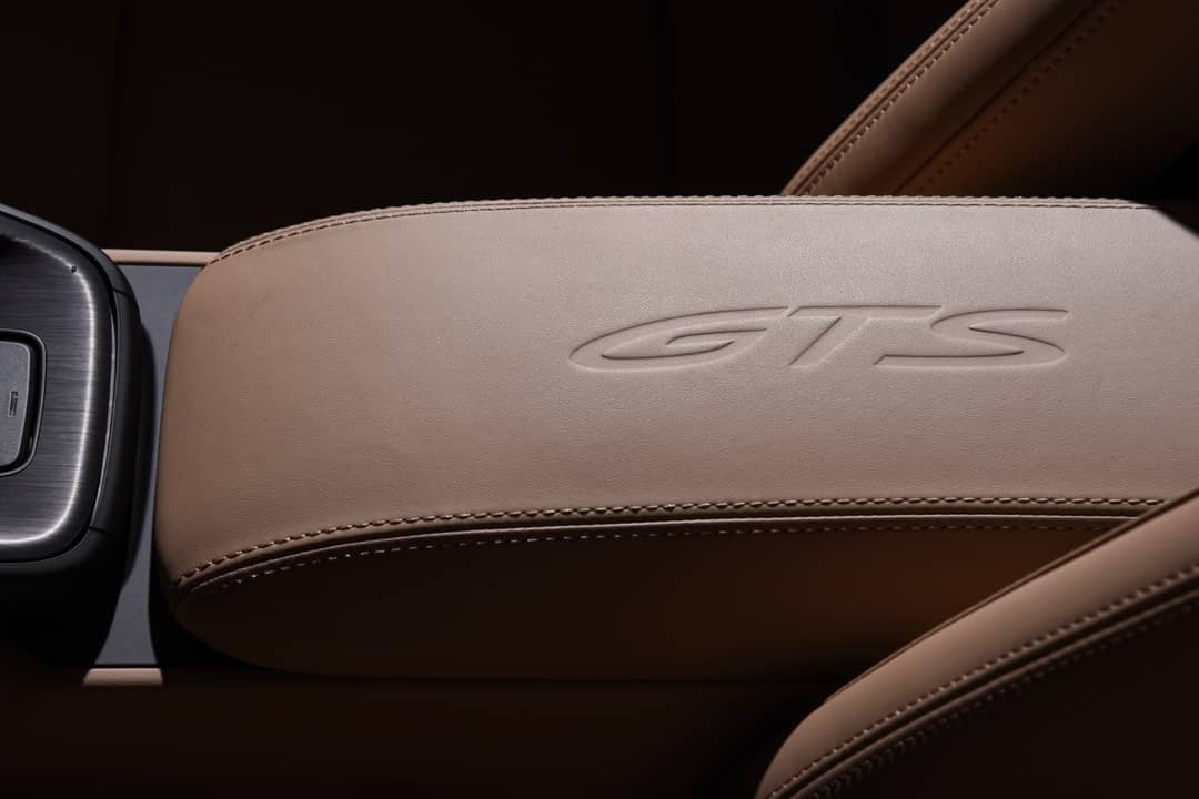 2023 Porsche 911 Targa 4 GTS — photo 24