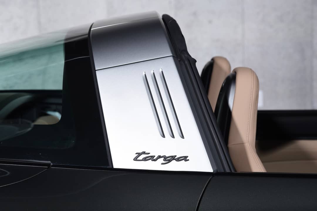 2023 Porsche 911 Targa 4 GTS — photo 38