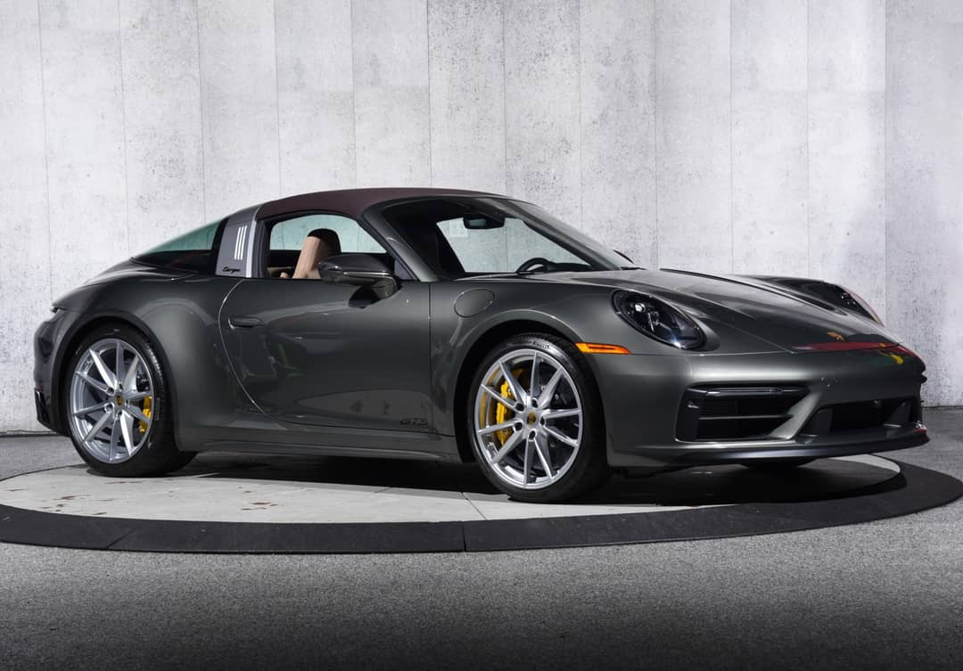 2023 Porsche 911 Targa 4 GTS — photo 42