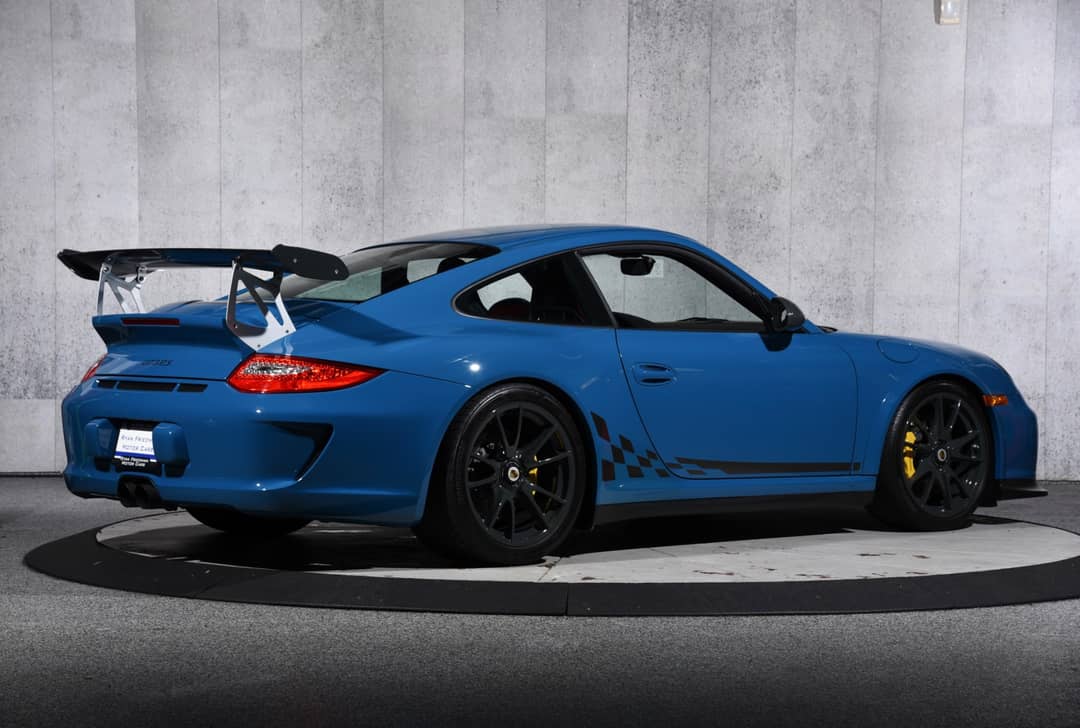 2011 Porsche 911 GT3 RS — photo 3