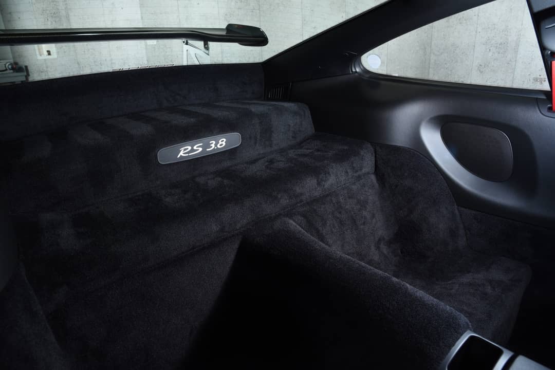2011 Porsche 911 GT3 RS — photo 35