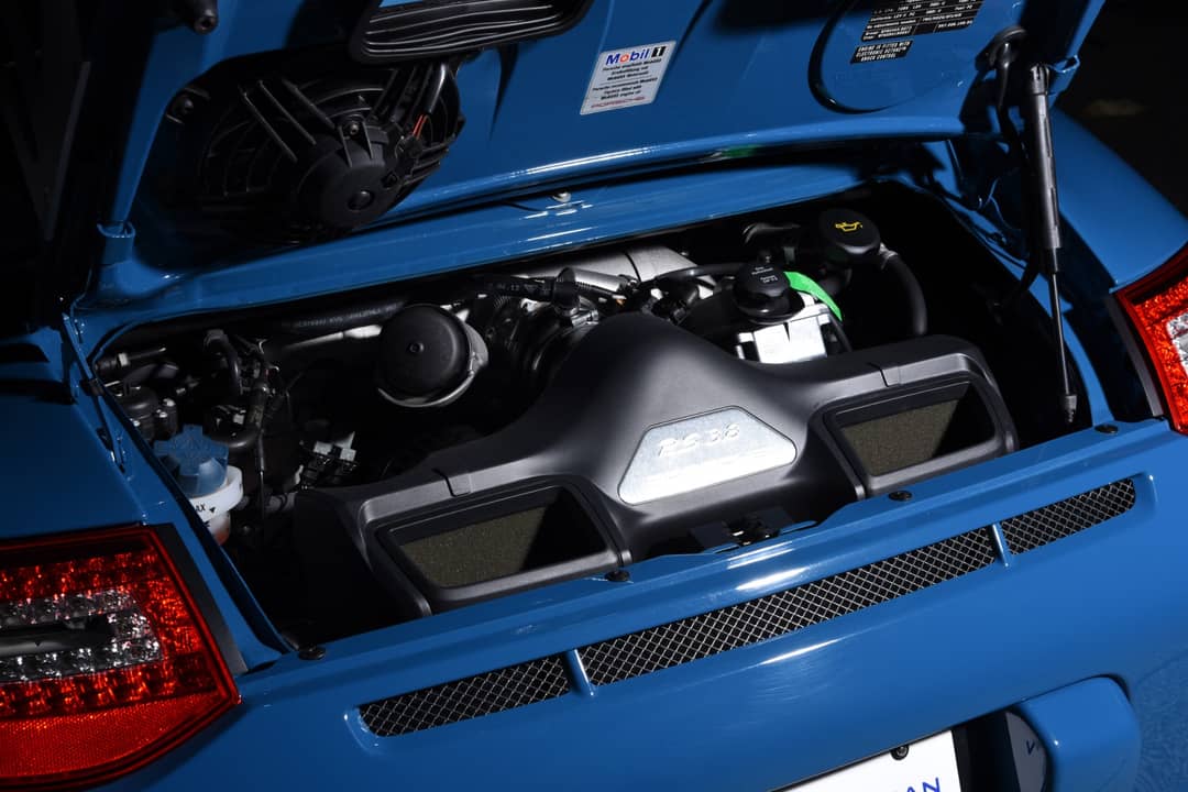 2011 Porsche 911 GT3 RS — photo 40