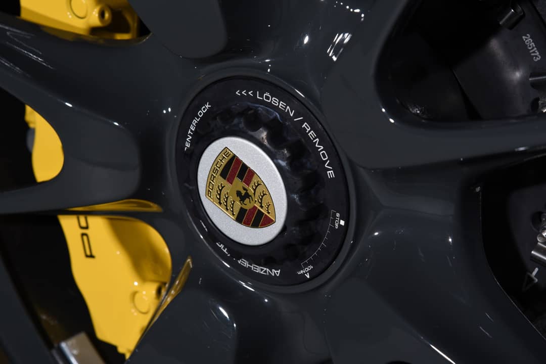 2011 Porsche 911 GT3 RS — photo 8