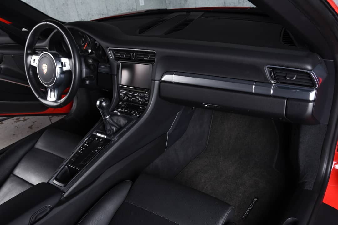 2013 Porsche 911 Carrera S — photo 11