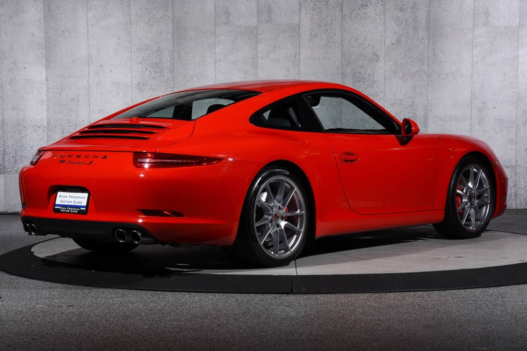 2013 Porsche 911 Carrera S — photo 3