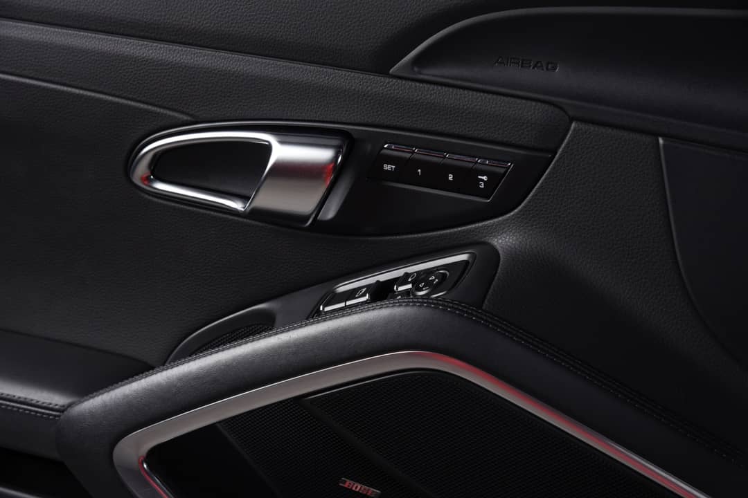2013 Porsche 911 Carrera S — photo 22