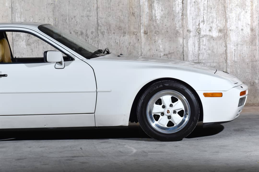 1986 Porsche 944 Turbo — photo 3