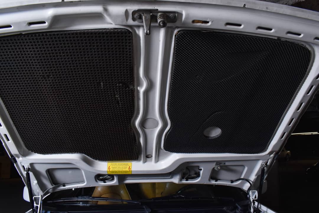 1986 Porsche 944 Turbo — photo 27