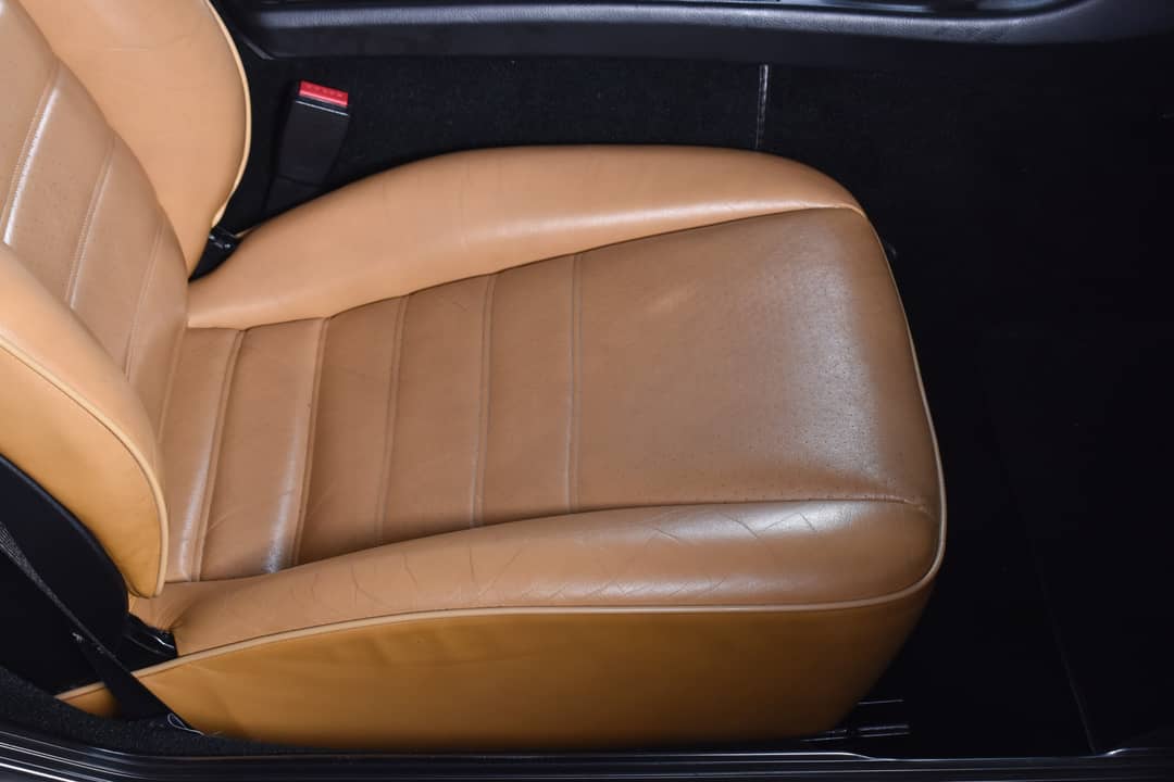 1986 Porsche 944 Turbo — photo 47