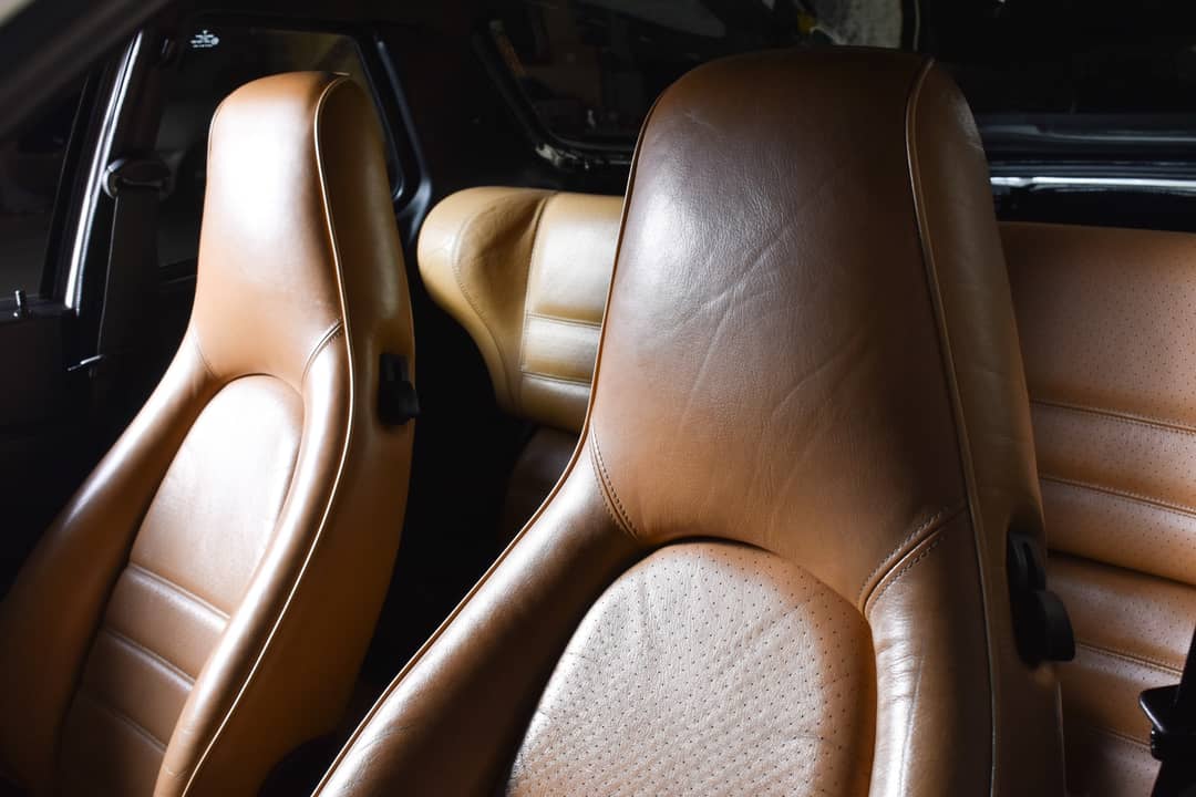 1986 Porsche 944 Turbo — photo 48