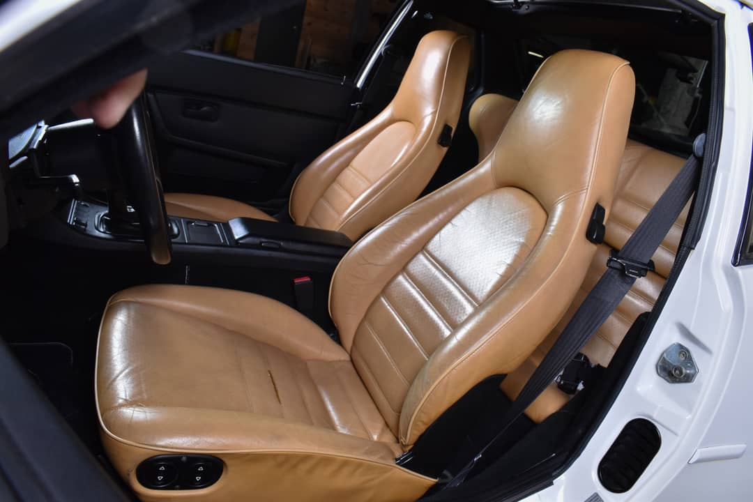 1986 Porsche 944 Turbo — photo 49