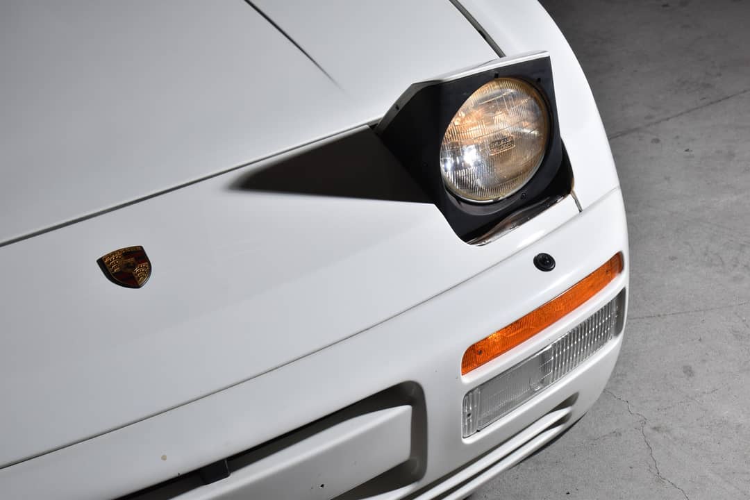 1986 Porsche 944 Turbo — photo 10