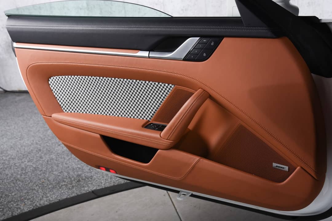 2024 Porsche 911 Targa 4S — photo 24