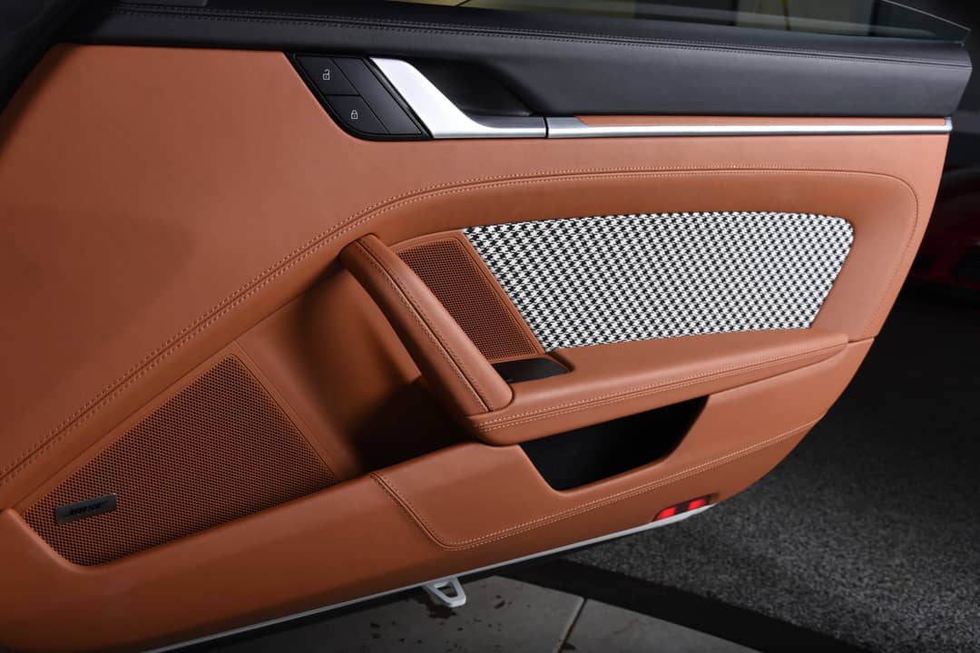 2024 Porsche 911 Targa 4S — photo 25