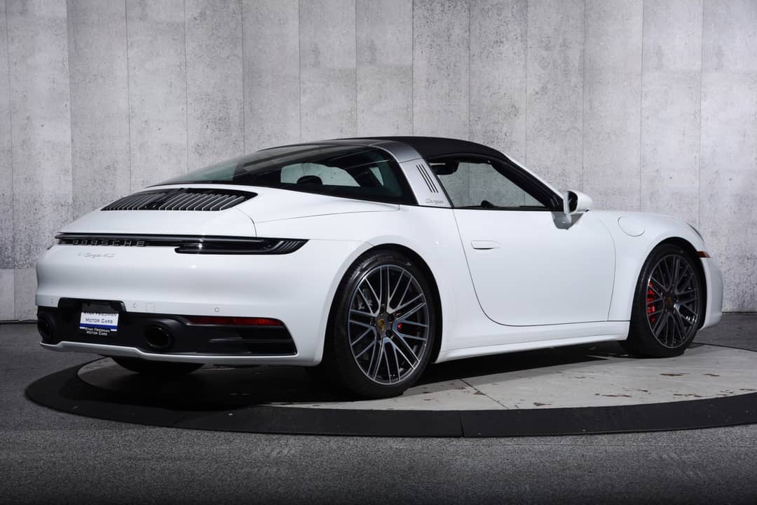 2024 Porsche 911 Targa 4S — photo 41