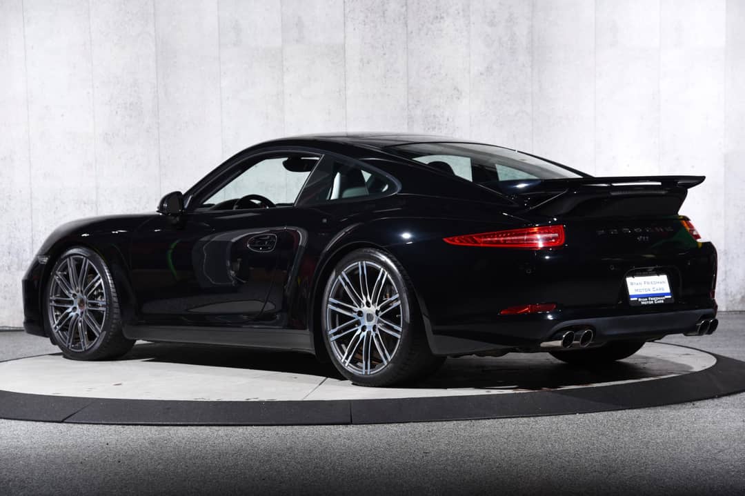2016 Porsche 911 Carrera Black Edition — photo 12
