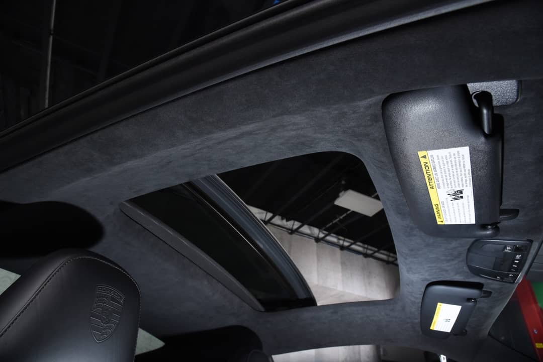 2016 Porsche 911 Carrera Black Edition — photo 33