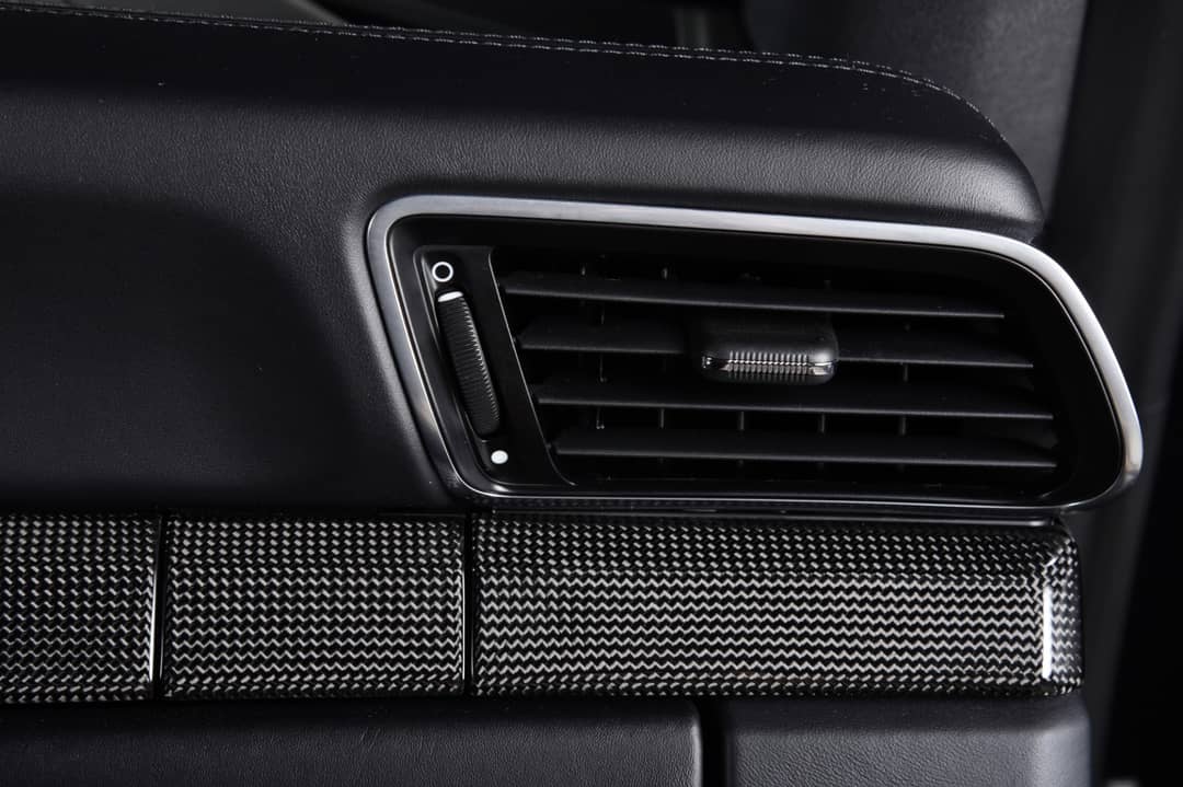 2016 Porsche 911 Carrera Black Edition — photo 7