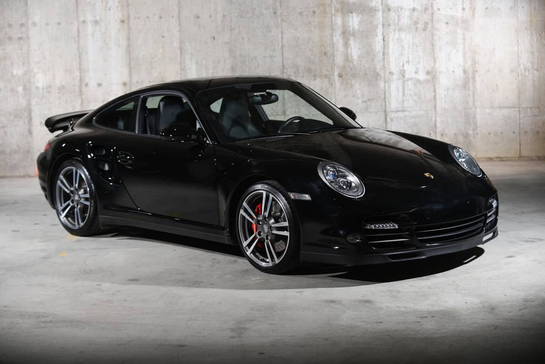 2011 Porsche 911 Turbo — photo 2