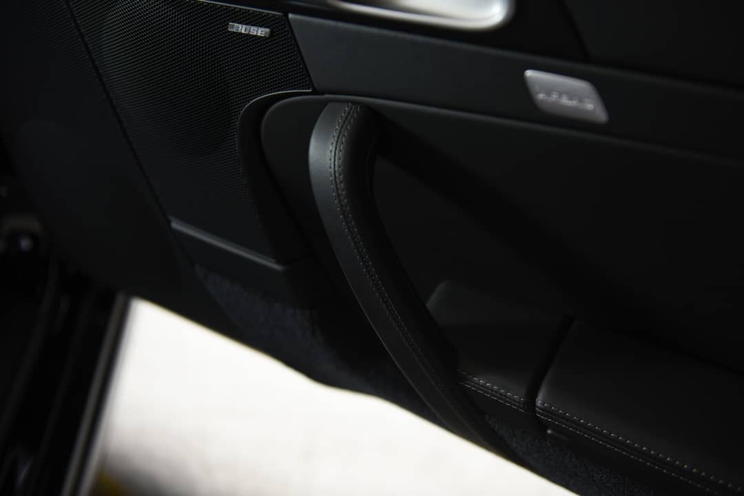 2011 Porsche 911 Turbo — photo 27